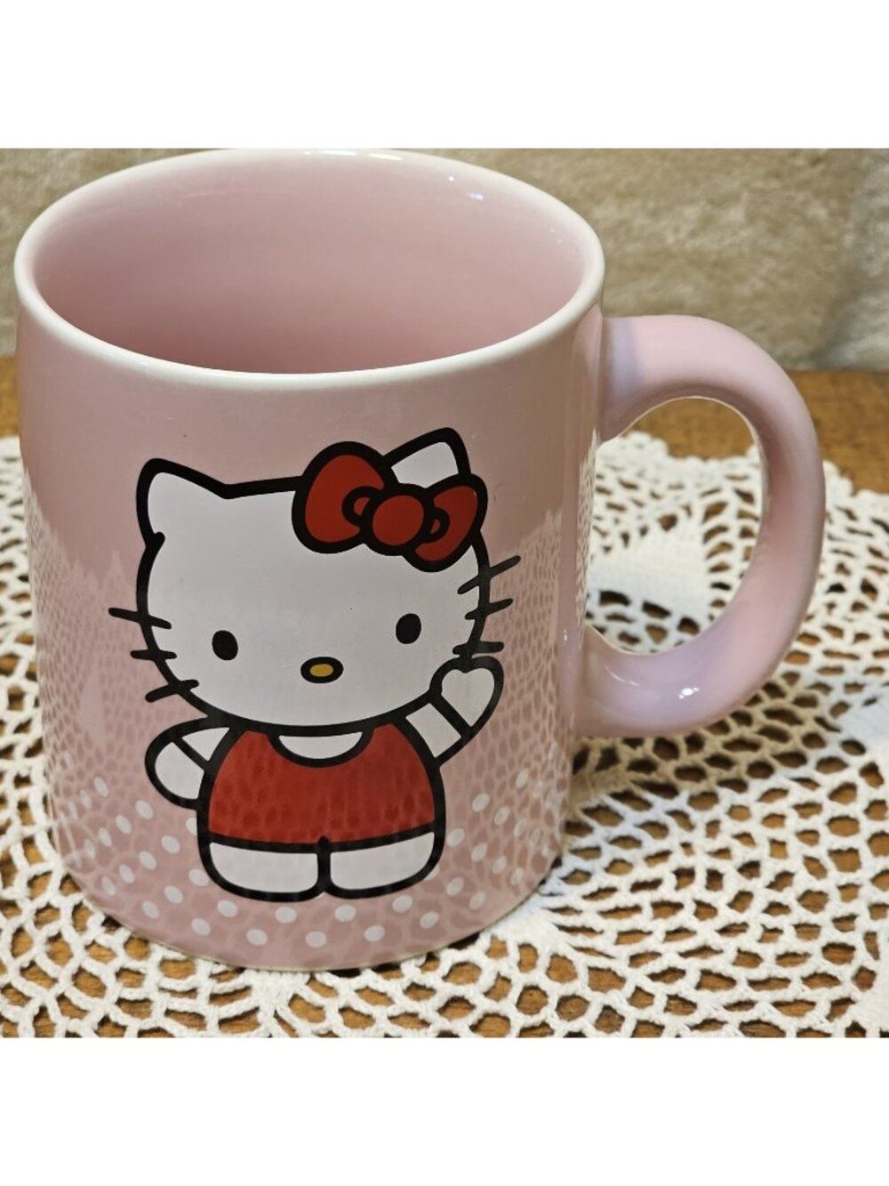 Hello Kitty Pink Ceramic Mug 12 oz Cup Vandor 2011 Sanrio Coffee Tea Polka Dots